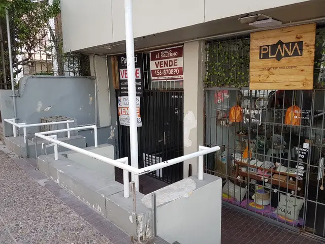 Local de 1 ambiente en venta en PLAYA GRANDE