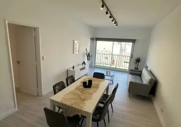Departamento de 4 ambientes en venta en Centro