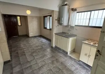 Casa de 3 ambientes en venta en DON BOSCO