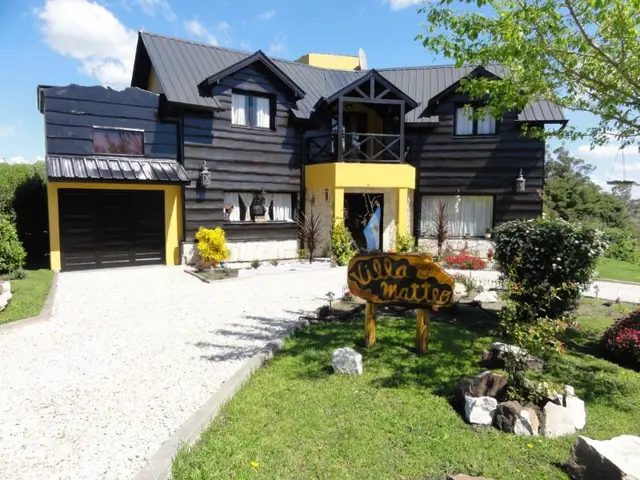 Casa de 4 ambientes en venta en SIERRA DE LOS PADRES