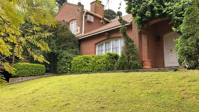 Casa de 4 ambientes en venta en SIERRA DE LOS PADRES