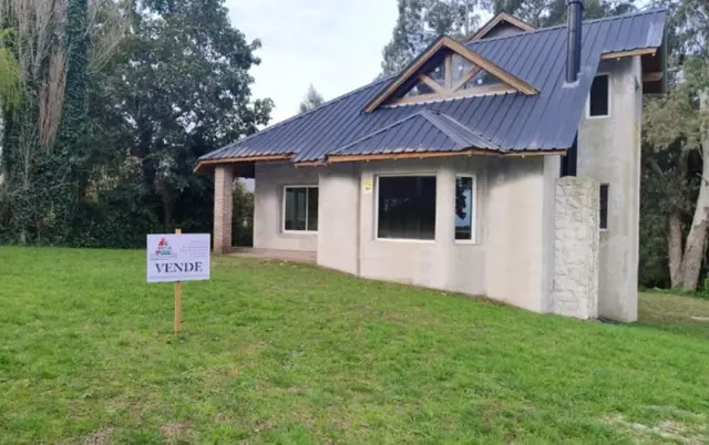 Casa de 4 ambientes en venta en SIERRA DE LOS PADRES