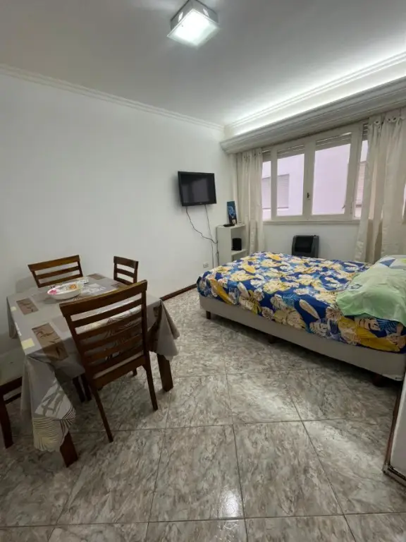 Departamento de 1 ambiente en venta en Centro