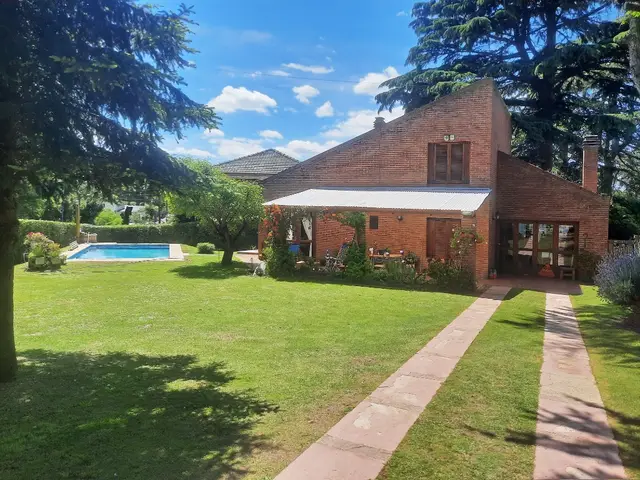 Departamento de 3 ambientes en venta en SIERRA DE LOS PADRES