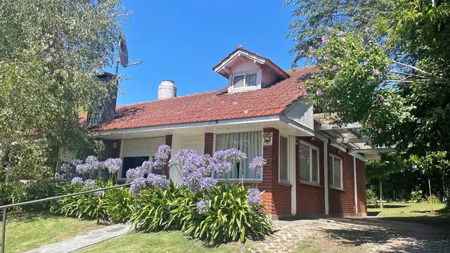 Casa de 4 ambientes en venta en SIERRA DE LOS PADRES