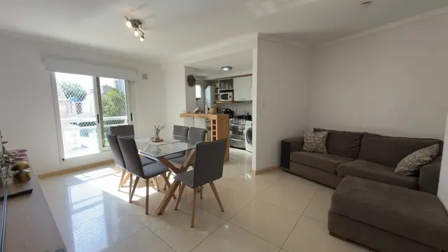 Departamento de 2 ambientes en venta en Centro