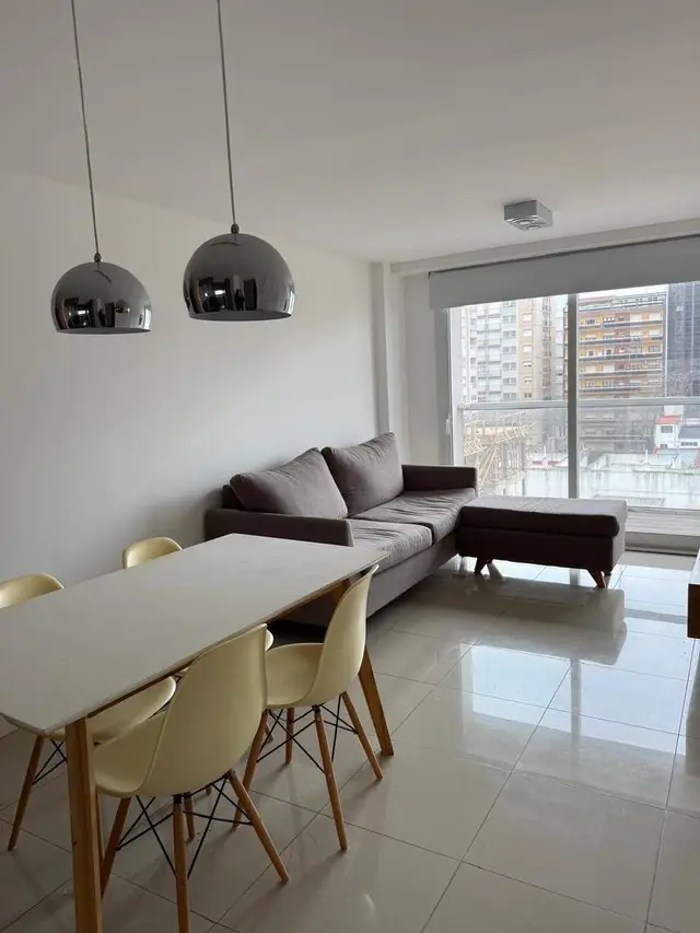 Departamento de 3 ambientes en alquiler en Centro