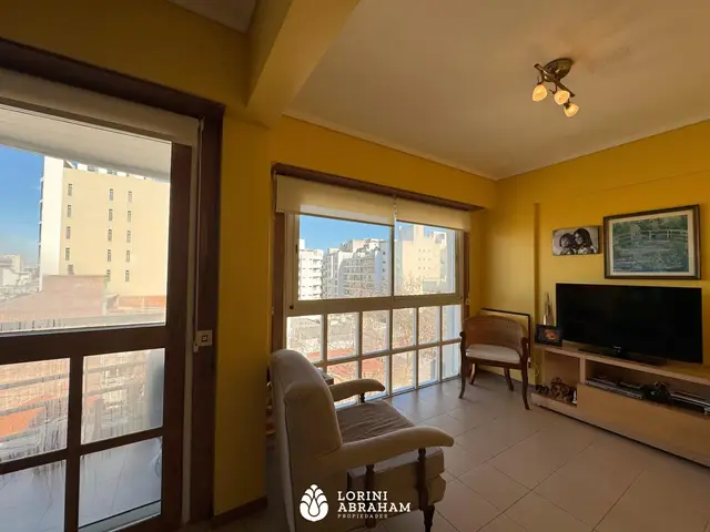Departamento de 4 ambientes en venta en Centro