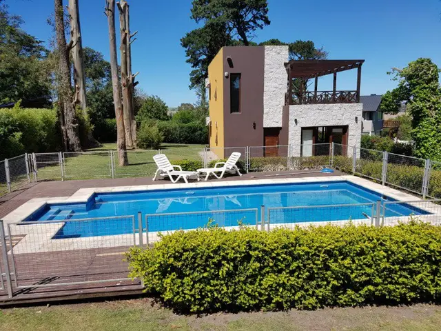 Casa de 3 ambientes en venta en Sierra de los Padres