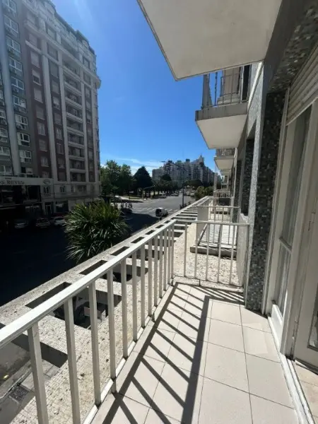 Departamento de 2 ambientes en alquiler en Centro