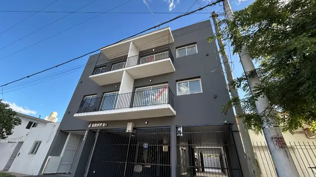 Departamento de 2 ambientes en venta en VILLA PRIMERA