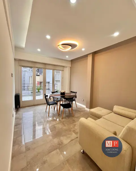 Departamento de 3 ambientes en venta en Centro