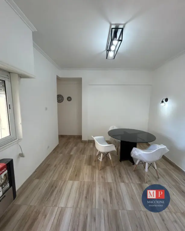 Departamento de 3 ambientes en venta en Centro