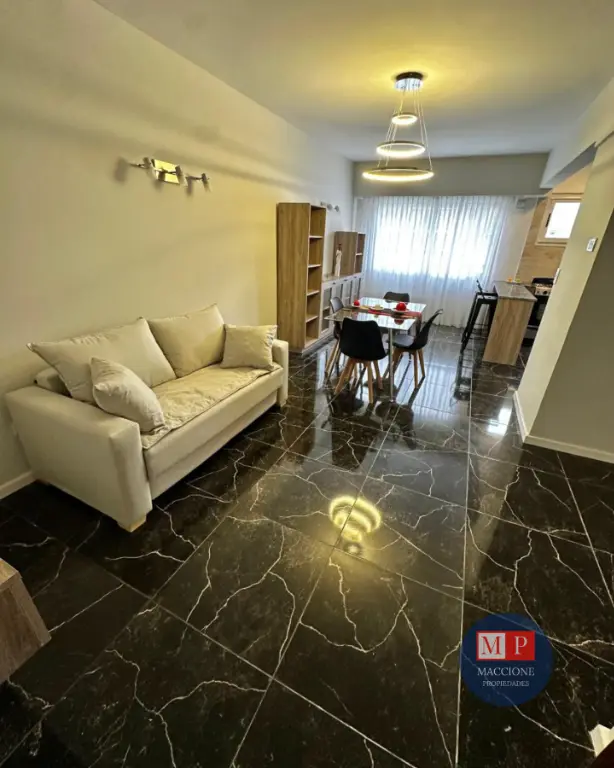 Departamento de 2 ambientes en venta en Centro