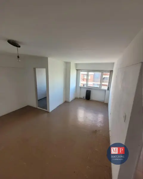 Departamento de 2 ambientes en venta en ESTACION TERMINAL (ALDREY)