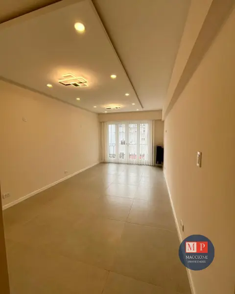 Departamento de 3 ambientes en venta en Centro
