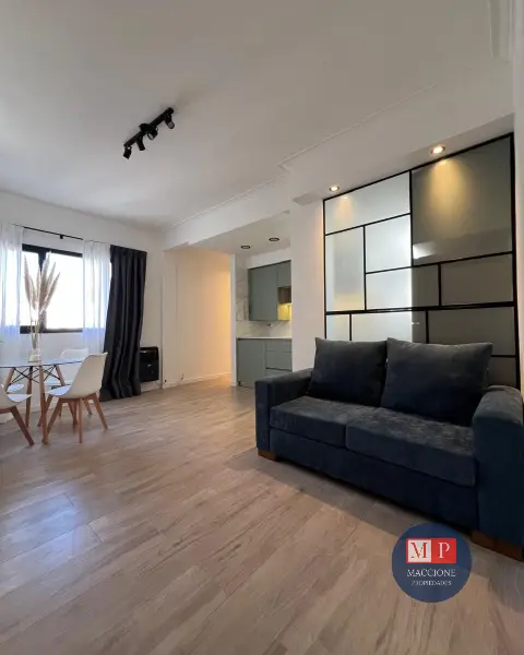 Departamento de 3 ambientes en venta en Centro