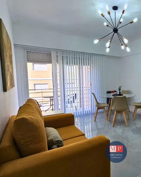 Departamento de 3 ambientes en venta en Centro