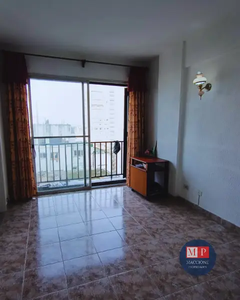 Departamento de 2 ambientes en venta en Centro
