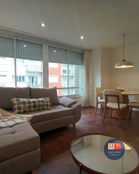 Departamento de 3 ambientes en venta en Centro