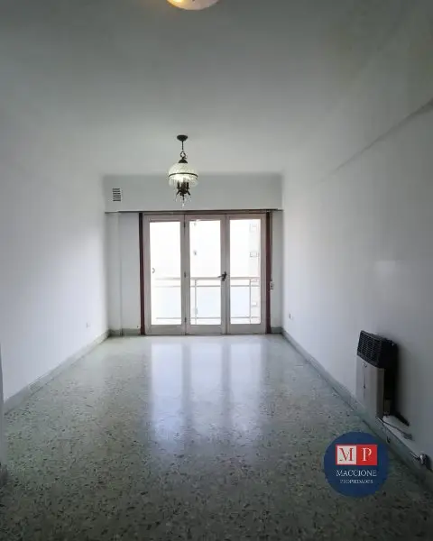 Departamento de 3 ambientes en venta en Centro