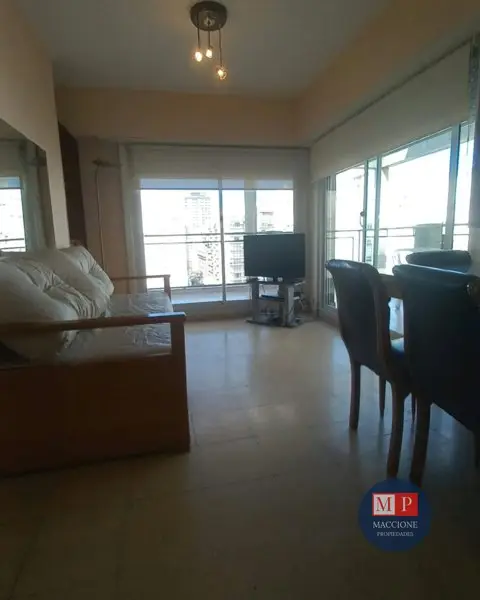 Departamento de 2 ambientes en alquiler en Centro