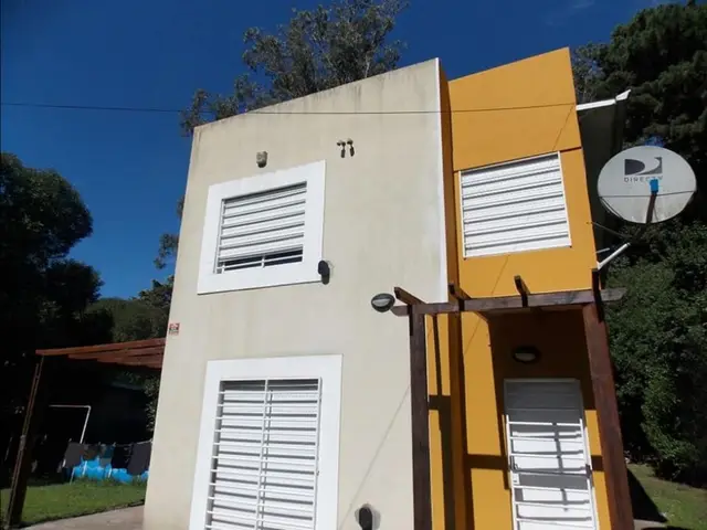 Casa de 4 ambientes en venta en ESTACION TERMINAL (ALDREY)