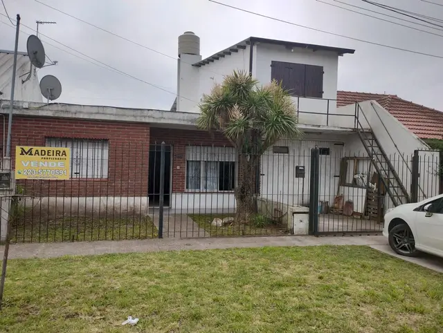 Casa de 6 ambientes en venta en LAS LILAS