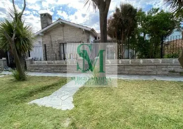Casa de 3 ambientes en venta en PUNTA MOGOTES
