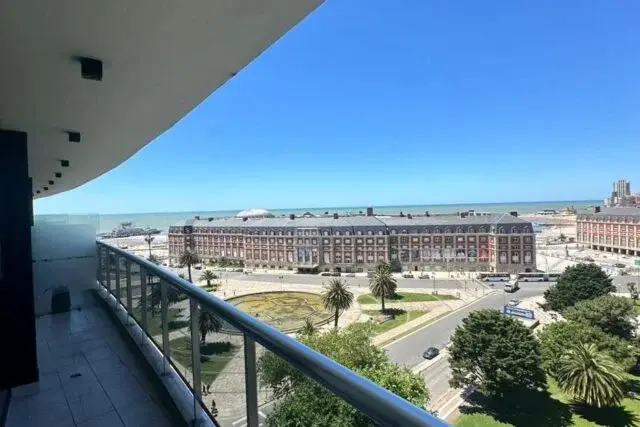 Departamento de 2 ambientes en venta en Plaza Colón
