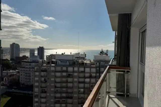 Departamento de 2 ambientes en venta en Área Centro