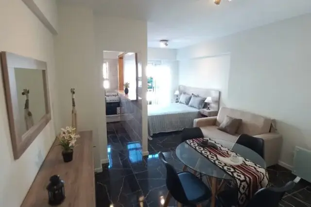 Departamento de 1 ambiente en venta en Área Centro