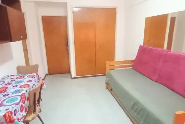 Departamento de 1 ambiente en venta en Área Centro