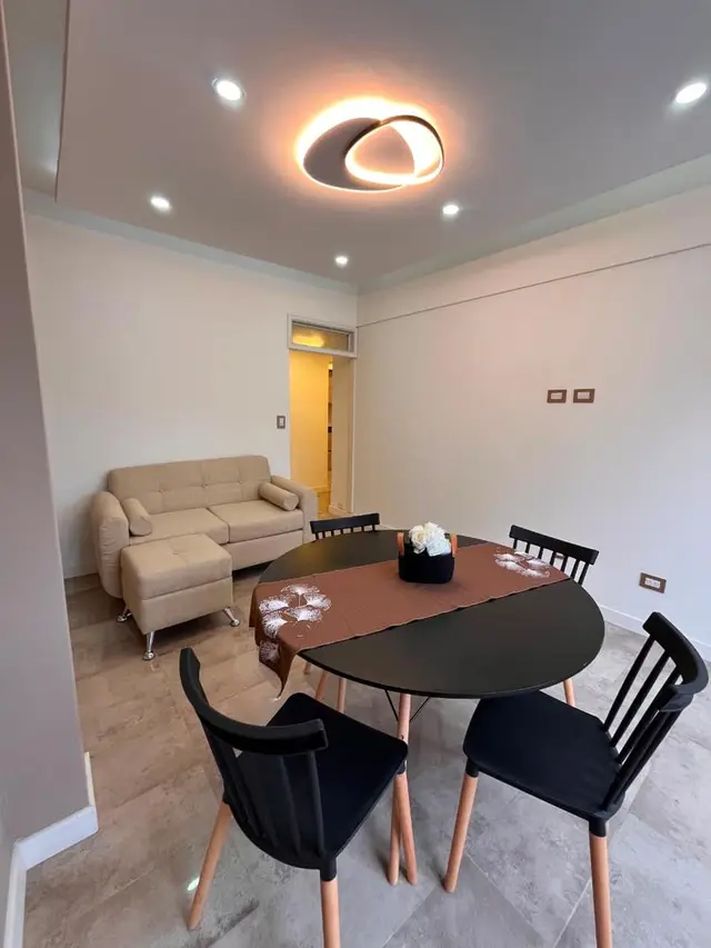 Departamento de 2 ambientes en venta en Área Centro
