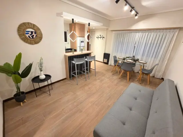 Departamento de 3 ambientes en venta en ESTACION TERMINAL (ALDREY)