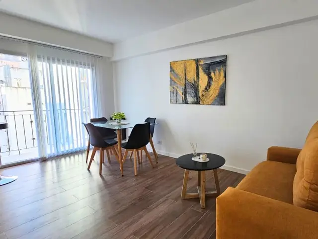 Departamento de 2 ambientes en venta en AREA CENTRO