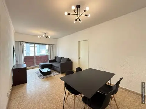 Departamento de 2 ambientes en venta en Centro
