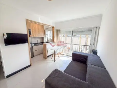 Departamento de 1 ambiente en venta en Área Centro