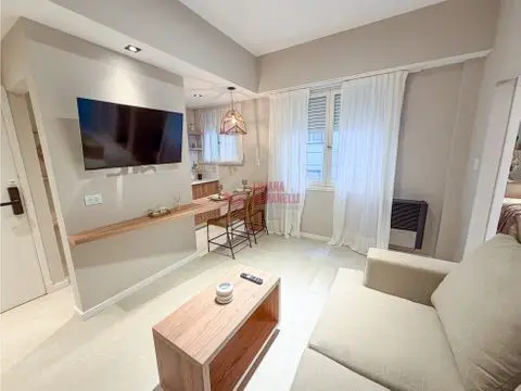 Departamento de 2 ambientes en venta en Plaza Colón