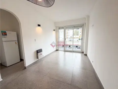 Departamento de 2 ambientes en venta en Área Centro