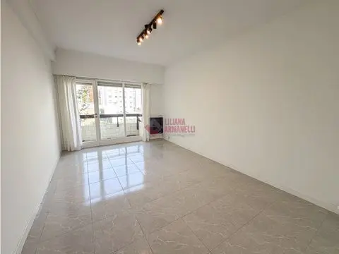 Departamento de 2 ambientes en venta en Plaza Mitre