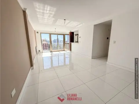 Departamento de 3 ambientes en venta en Centro