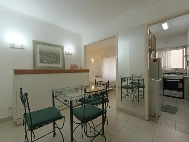 Departamento de 1 ambiente en alquiler temporario en Centro