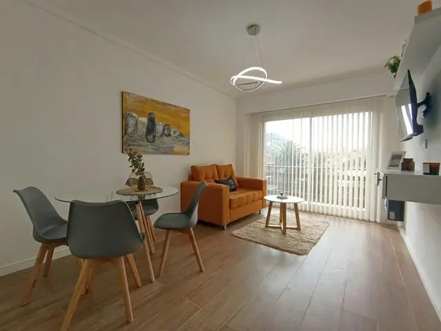 Departamento de 3 ambientes en venta en LA PERLA