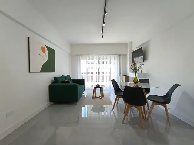 Departamento de 3 ambientes en venta en Centro