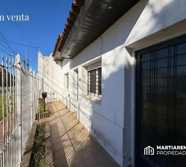 Casa de 9 ambientes en venta en CORONEL DORREGO