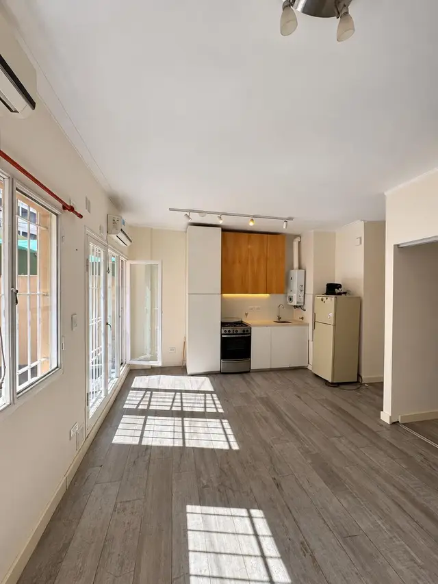 Departamento de 2 ambientes en alquiler en ESTACION TERMINAL (ALDREY)