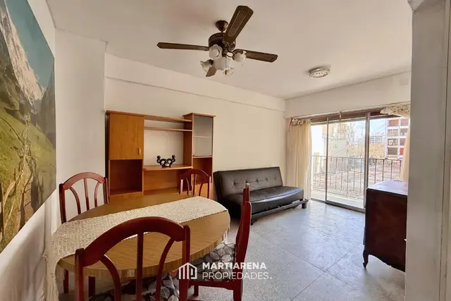 Departamento de 2 ambientes en venta en Centro