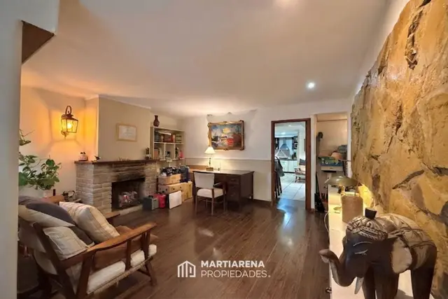 Casa de 4 ambientes en venta en ESTACION TERMINAL (ALDREY)