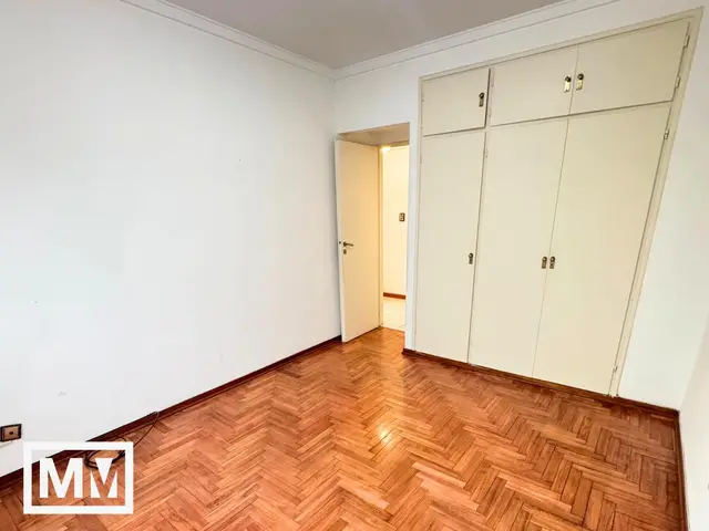 Departamento de 4 ambientes en venta en Centro